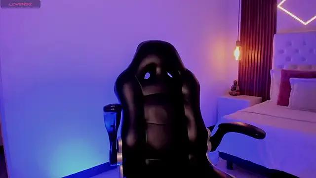 Masturbate to 23 years old ZamabyCrucie from StripChat ZamabyCrucie from StripChat