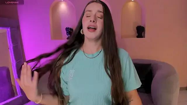 ZoeyWalker_ from StripChat